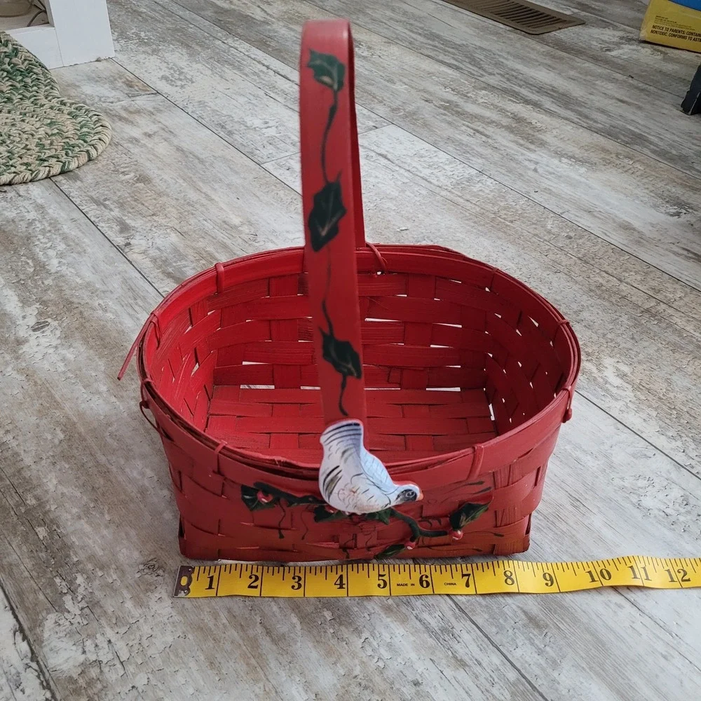 Vintage‎ 1980s Christmas Bird Holly Basket Red